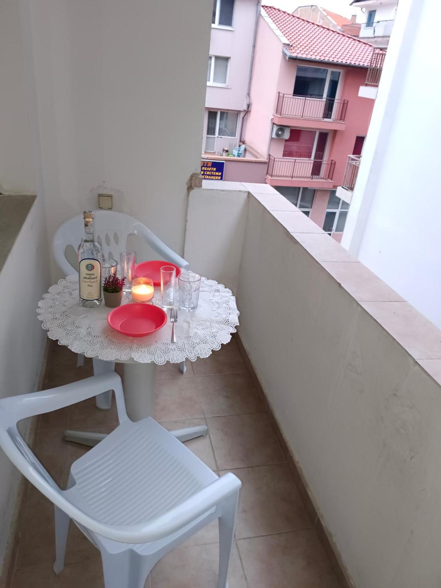 Стаи За Гости Ники Nesebar Exterior photo