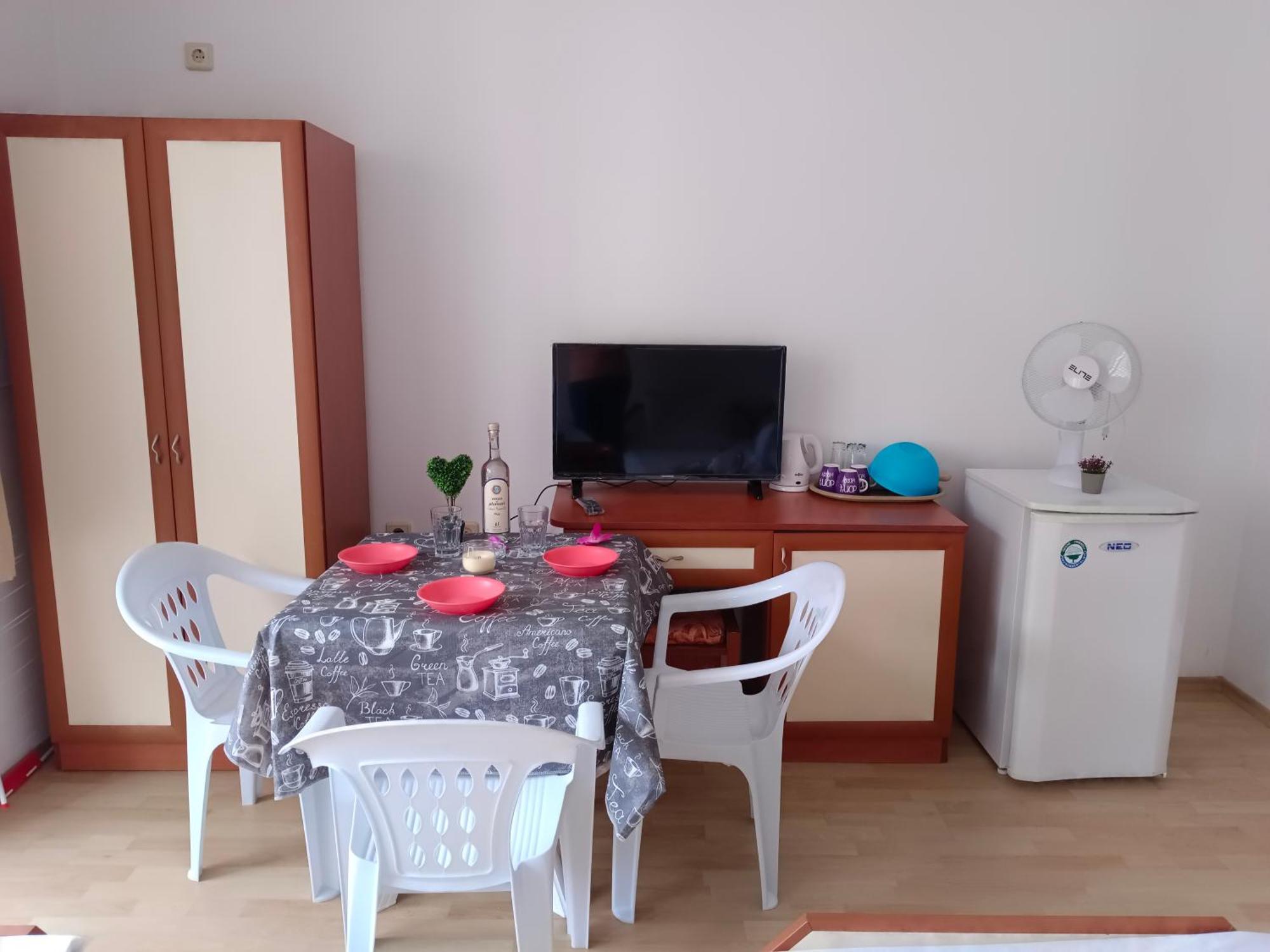 Стаи За Гости Ники Nesebar Exterior photo