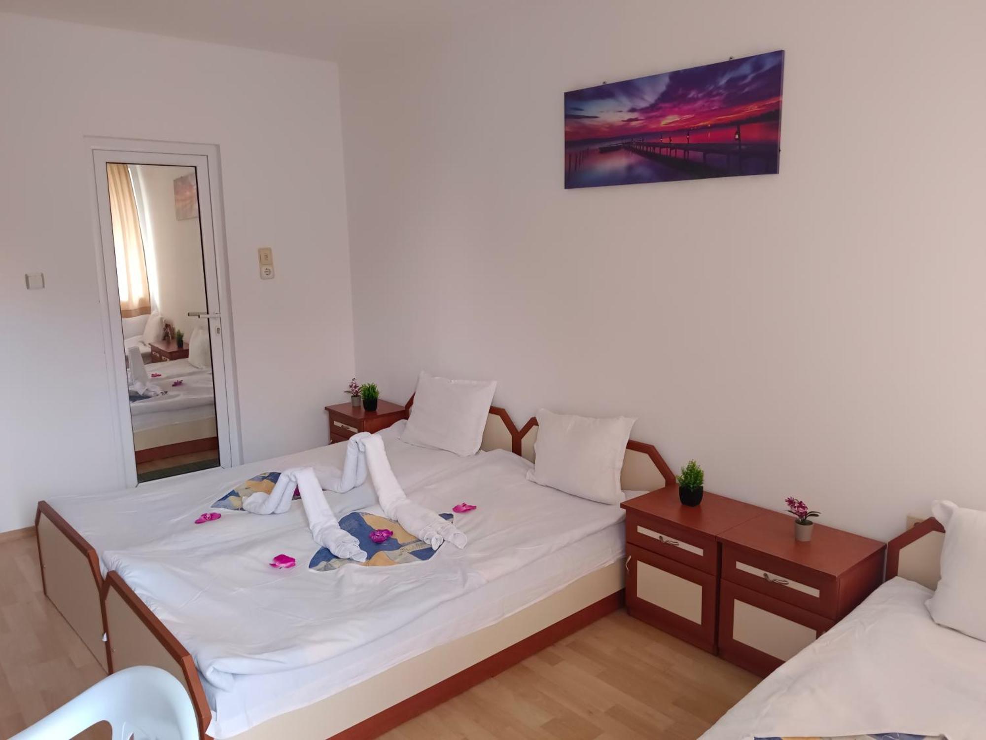 Стаи За Гости Ники Nesebar Exterior photo