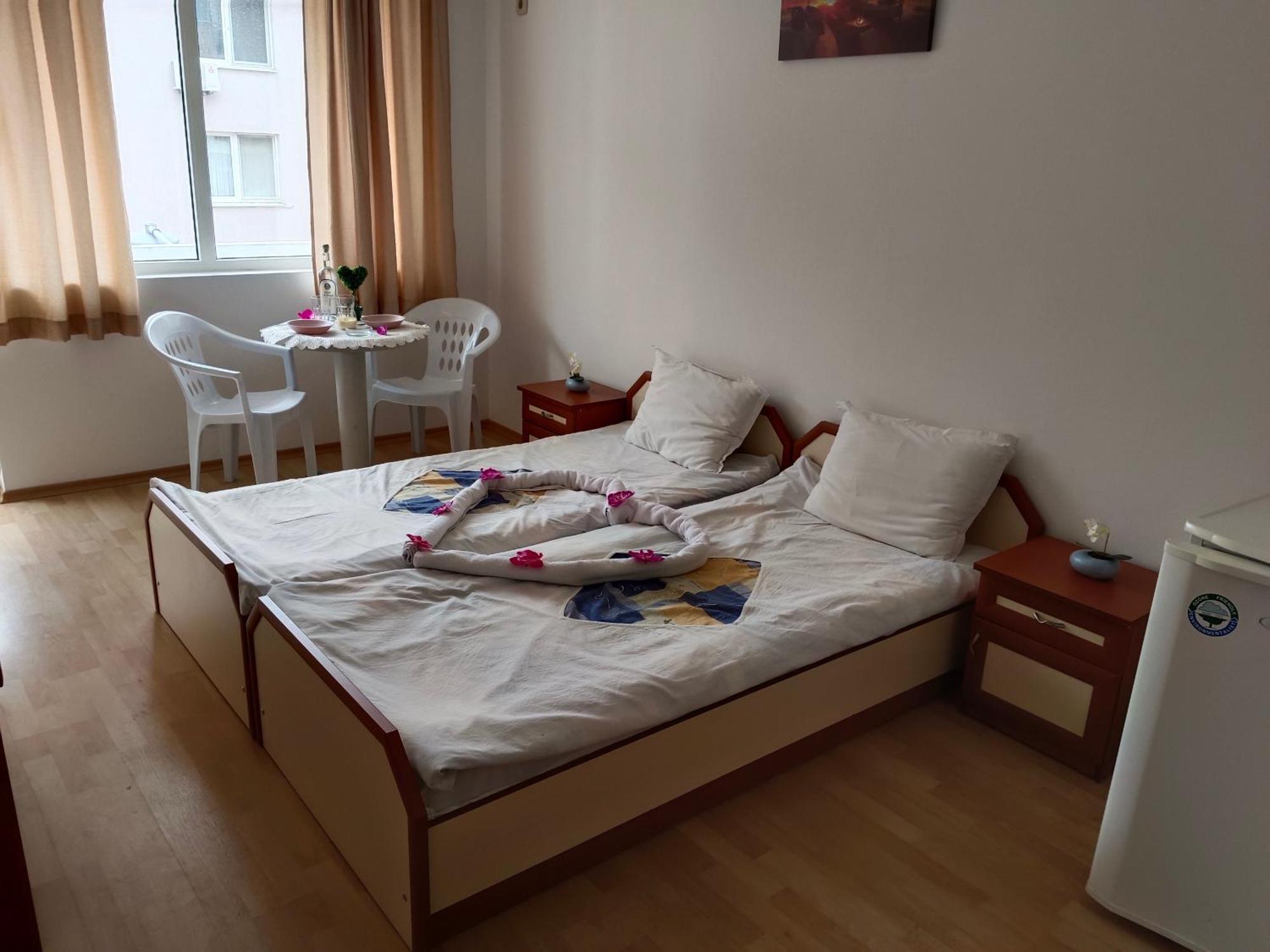Стаи За Гости Ники Nesebar Exterior photo